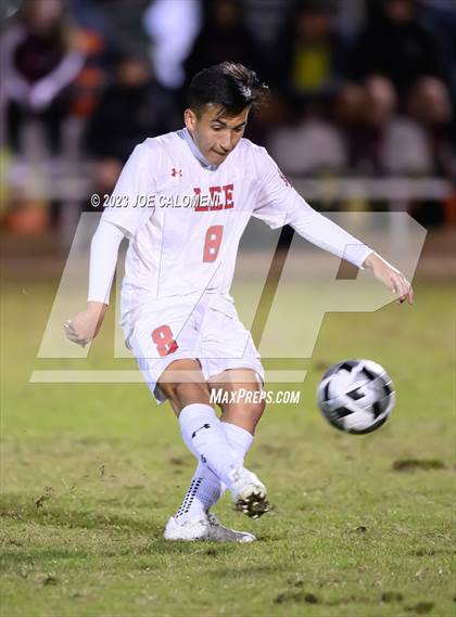 Thumbnail 2 in Marshall vs Lee photogallery.