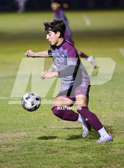 Thumbnail 1 in Marshall vs Lee photogallery.