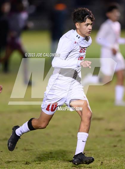 Thumbnail 3 in Marshall vs Lee photogallery.