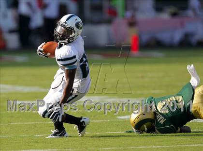 Thumbnail 3 in Spain Park vs. Grayson (Progressive Football Challenge) photogallery.