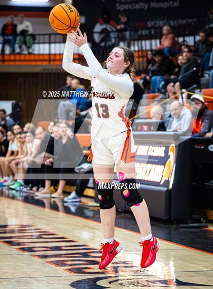 Thumbnail 1 in Jordan @ Murray photogallery.