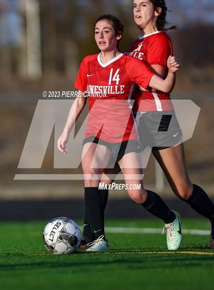 Thumbnail 1 in Osbourn Park vs. Gainesville photogallery.