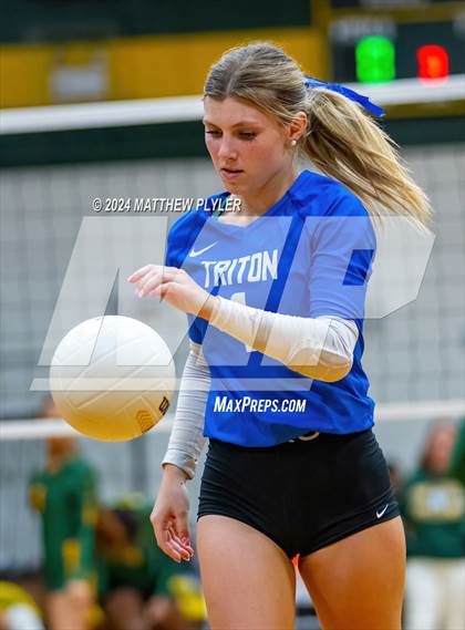 Thumbnail 2 in Triton @ Pine Forest photogallery.
