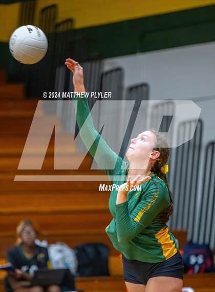 Thumbnail 3 in Triton @ Pine Forest photogallery.
