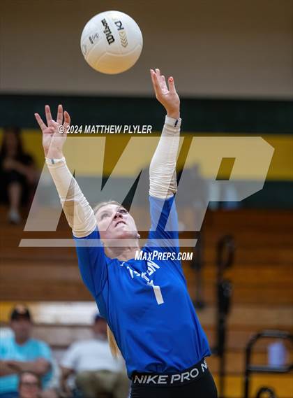 Thumbnail 2 in Triton @ Pine Forest photogallery.