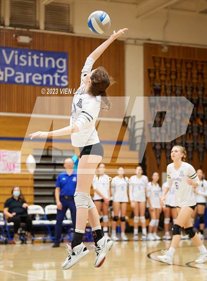 Thumbnail 2 in Miramonte @ Acalanes photogallery.