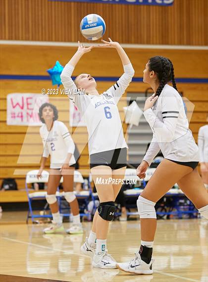 Thumbnail 1 in Miramonte @ Acalanes photogallery.