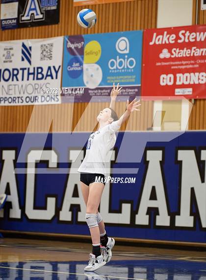 Thumbnail 1 in Miramonte @ Acalanes photogallery.