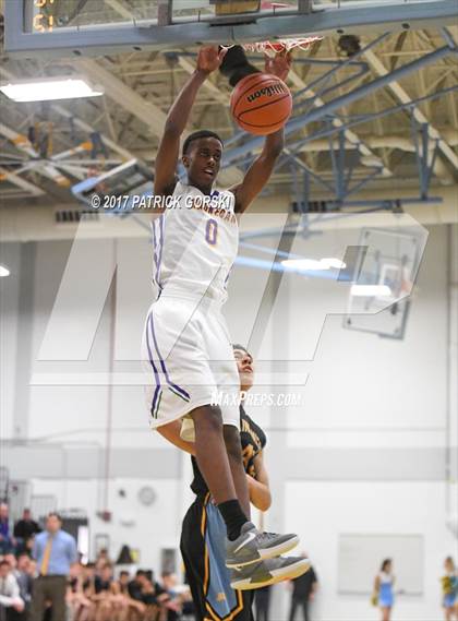 Thumbnail 1 in Maine West vs Waukegan (IHSA 4A Regional Semifinal) photogallery.
