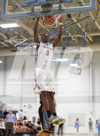 Thumbnail 3 in Maine West vs Waukegan (IHSA 4A Regional Semifinal) photogallery.