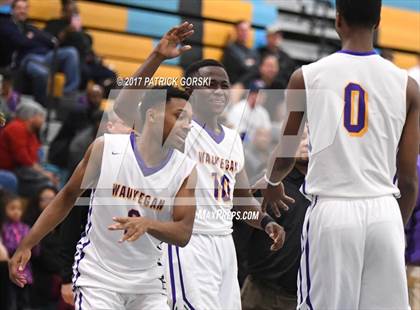 Thumbnail 2 in Maine West vs Waukegan (IHSA 4A Regional Semifinal) photogallery.