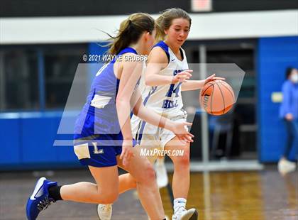 Thumbnail 3 in Lindale @ Spring Hill photogallery.