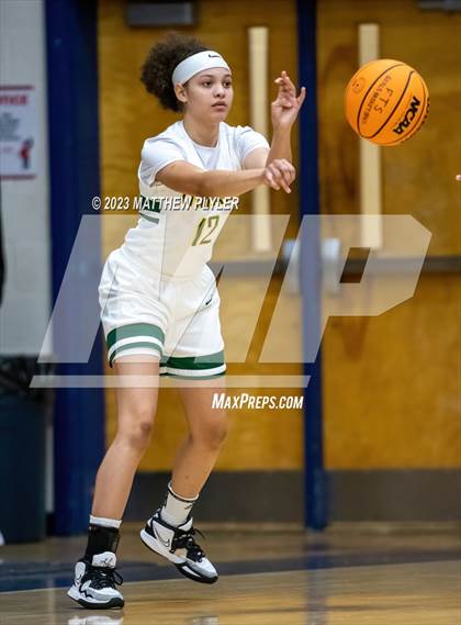 Thumbnail 2 in Fayetteville Christian vs. Pine Forest photogallery.