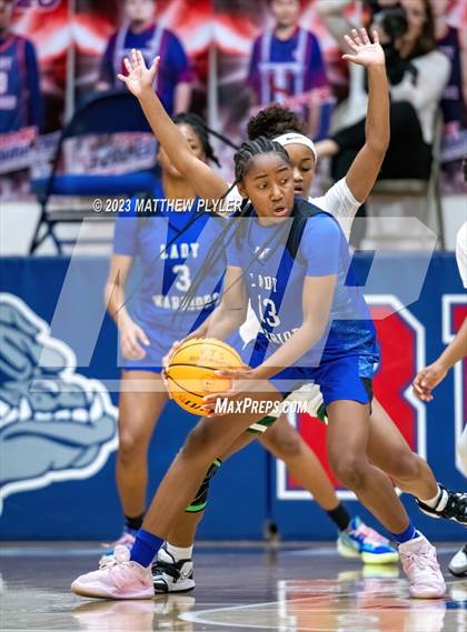 Thumbnail 2 in Fayetteville Christian vs. Pine Forest photogallery.