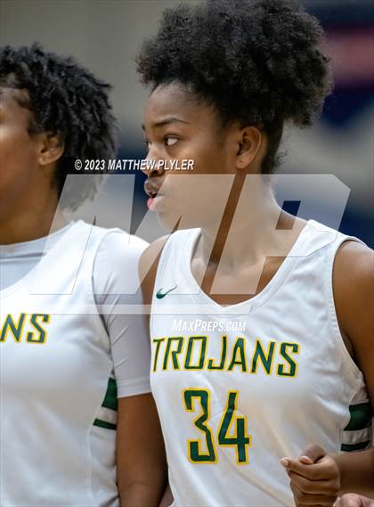 Thumbnail 1 in Fayetteville Christian vs. Pine Forest photogallery.