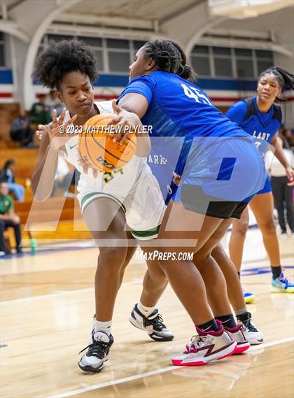 Thumbnail 3 in Fayetteville Christian vs. Pine Forest photogallery.