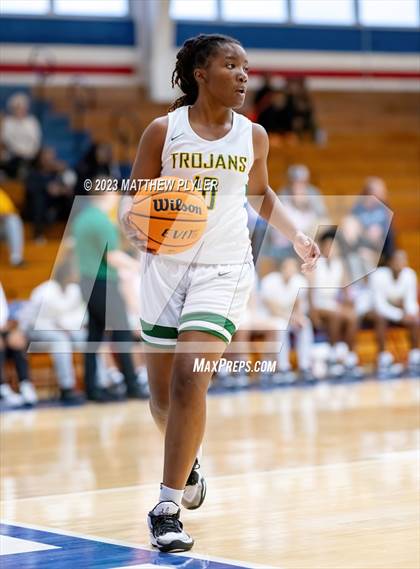 Thumbnail 1 in Fayetteville Christian vs. Pine Forest photogallery.
