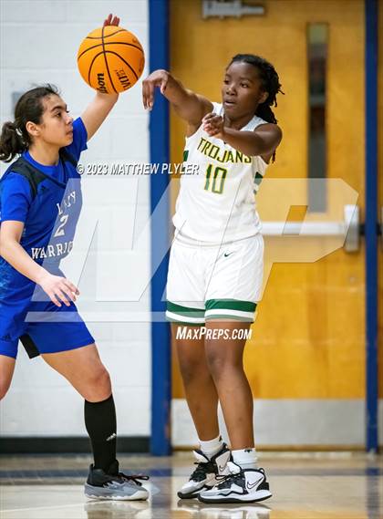 Thumbnail 2 in Fayetteville Christian vs. Pine Forest photogallery.