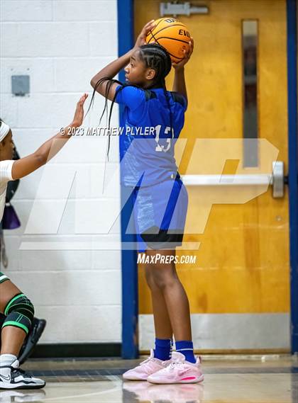 Thumbnail 3 in Fayetteville Christian vs. Pine Forest photogallery.