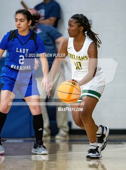 Thumbnail 2 in Fayetteville Christian vs. Pine Forest photogallery.