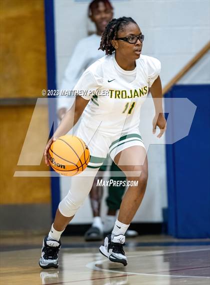 Thumbnail 3 in Fayetteville Christian vs. Pine Forest photogallery.