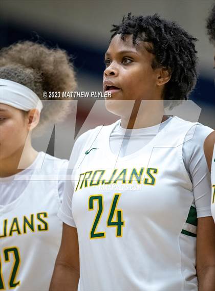 Thumbnail 3 in Fayetteville Christian vs. Pine Forest photogallery.