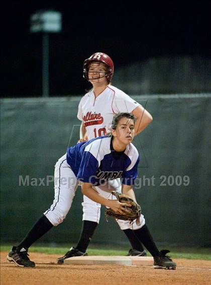Thumbnail 1 in Humble vs Bellaire (UIL 5A Region III Playoffs) photogallery.
