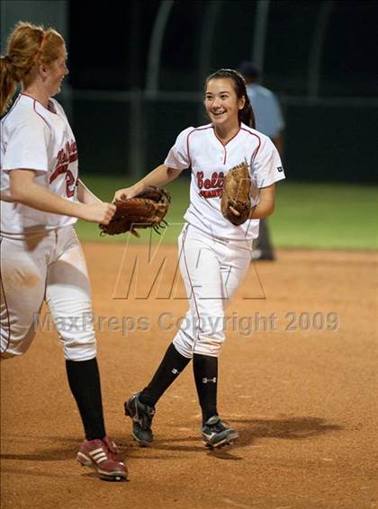 Thumbnail 1 in Humble vs Bellaire (UIL 5A Region III Playoffs) photogallery.