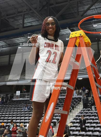Thumbnail 3 in Duncanville @ Cedar Hill (UIL 6A D1 Regional Finals) photogallery.