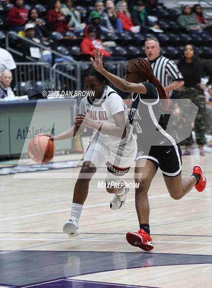 Thumbnail 2 in Duncanville @ Cedar Hill (UIL 6A D1 Regional Finals) photogallery.