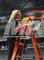 Photo from the gallery "Duncanville @ Cedar Hill (UIL 6A D1 Regional Finals)"