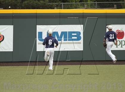 Thumbnail 3 in Mill Valley vs. Shawnee Heights (KSHSAA 5A Third Place) photogallery.