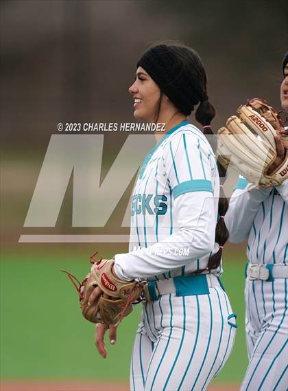 Thumbnail 1 in Pasadena Memorial vs Klein Cain (NFCA Texas Leadoff Classic) photogallery.