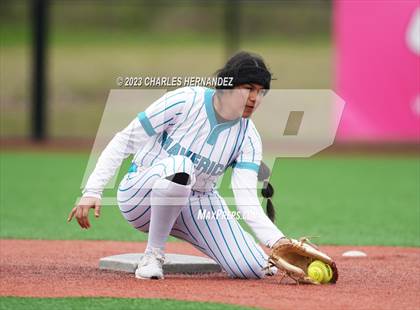 Thumbnail 3 in Pasadena Memorial vs Klein Cain (NFCA Texas Leadoff Classic) photogallery.
