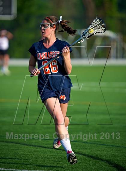 Thumbnail 3 in Manhasset vs Garden City (Section 8 Class B Final) photogallery.