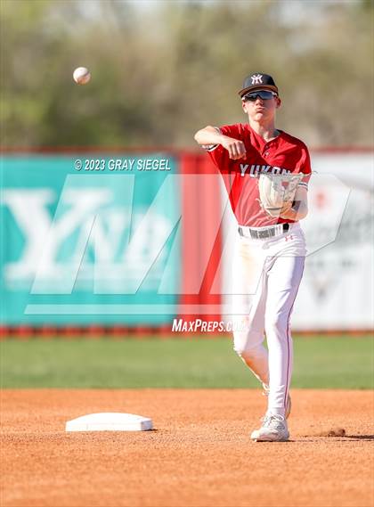 Thumbnail 3 in Deer Creek @ Yukon (Game 1) photogallery.