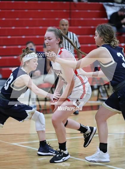 Thumbnail 1 in Teays Valley vs. Liberty Union photogallery.
