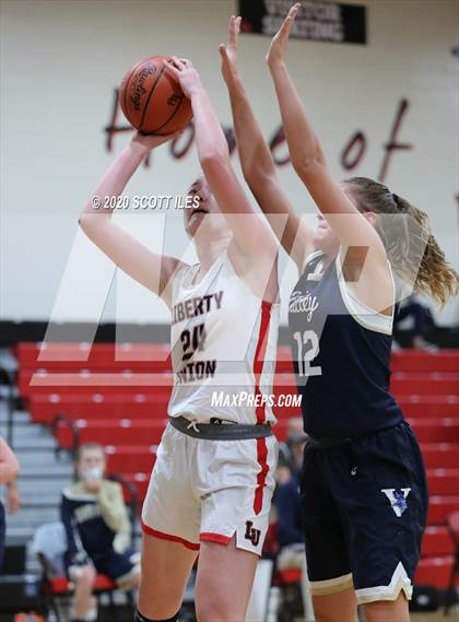 Thumbnail 2 in Teays Valley vs. Liberty Union photogallery.
