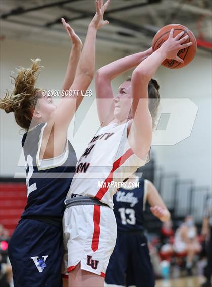 Thumbnail 2 in Teays Valley vs. Liberty Union photogallery.