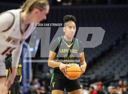 Thumbnail 1 in Whitney vs. Vanden (CIF SJS Division 2 Final) photogallery.