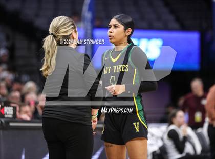Thumbnail 1 in Whitney vs. Vanden (CIF SJS Division 2 Final) photogallery.