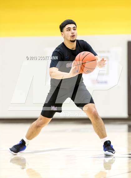 Thumbnail 1 in Saint Francis v Newark Memorial (Joe Schram Holiday Tournament) photogallery.