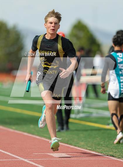 Thumbnail 3 in Fernley Invitational (4X800M Relay) photogallery.