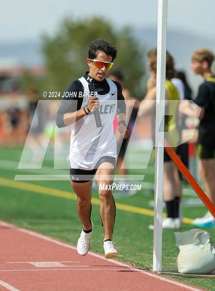 Thumbnail 2 in Fernley Invitational (4X800M Relay) photogallery.