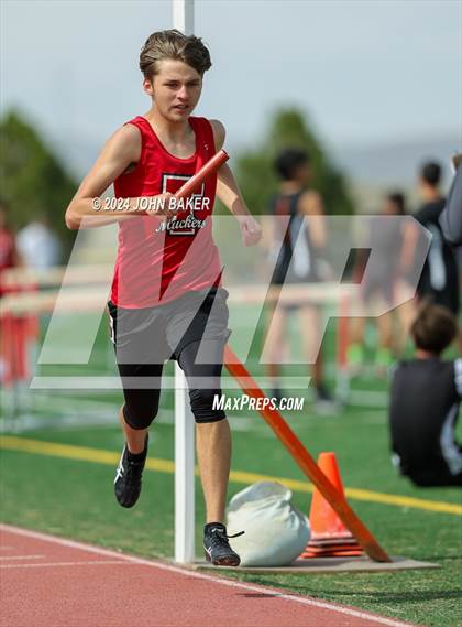 Thumbnail 1 in Fernley Invitational (4X800M Relay) photogallery.