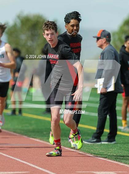 Thumbnail 3 in Fernley Invitational (4X800M Relay) photogallery.
