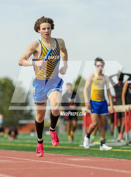 Thumbnail 1 in Fernley Invitational (4X800M Relay) photogallery.