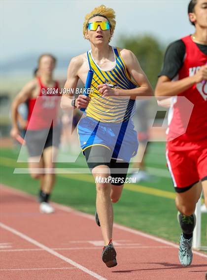 Thumbnail 1 in Fernley Invitational (4X800M Relay) photogallery.