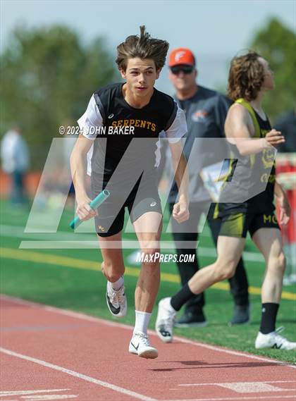Thumbnail 1 in Fernley Invitational (4X800M Relay) photogallery.