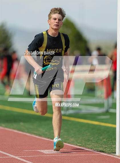 Thumbnail 2 in Fernley Invitational (4X800M Relay) photogallery.